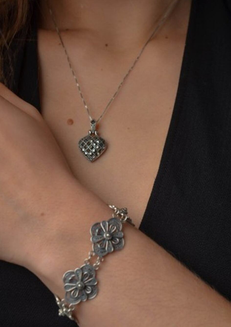 925 Sterling Silver Marcasites Heart Chain With Pendant
